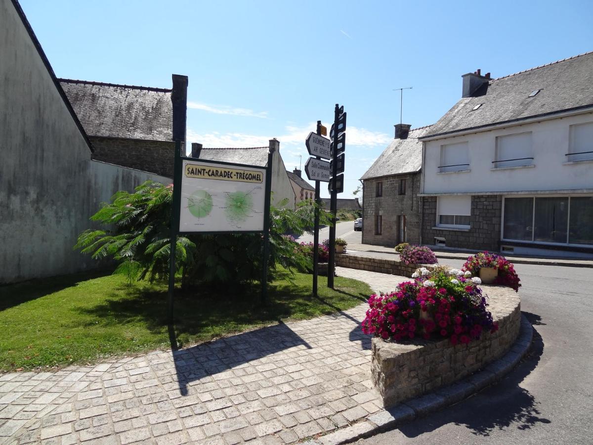 Maison cosy séjour découverte mer et campagne Saint-Caradec-Tregomel Exterior foto